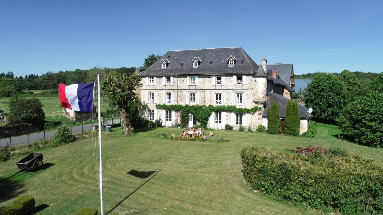 Chateau De Savennes - Caveau De Sabrage Exterior photo